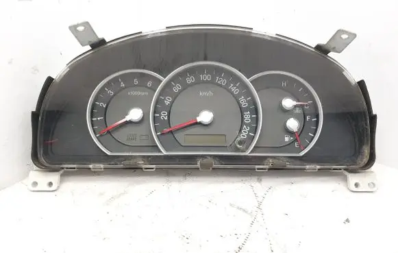 KIA Sorento Speedometer (instrument cluster) 940133E190