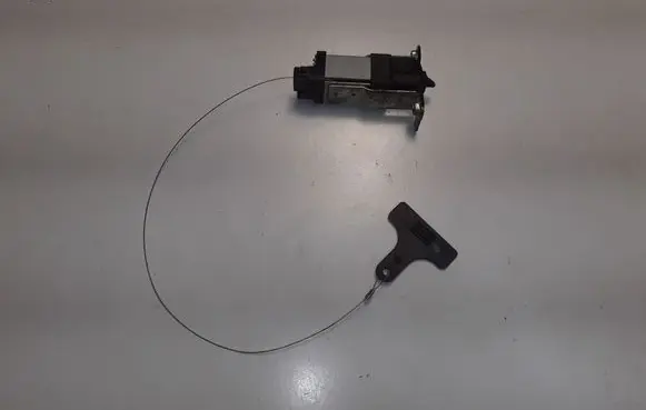 KIA Sorento Fuel cap flap release cable 957202J000