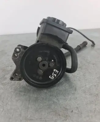 BMW 5 E39 Power steering pump 7787106