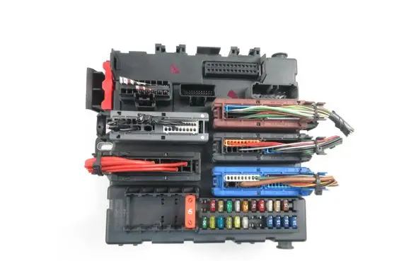 Opel Vectra C Central body control module 13170891