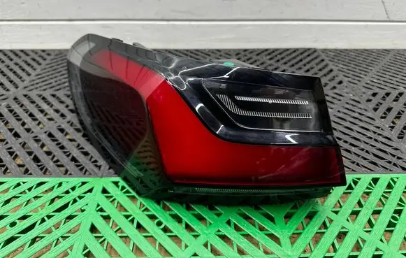 BMW 2 Active Tourer U06 Rear/tail lights 8494359