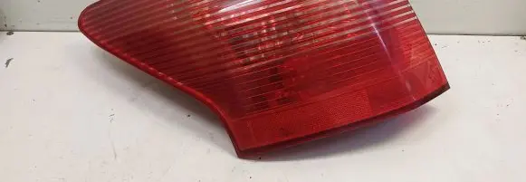 Peugeot 407 Rear/tail lights 03035