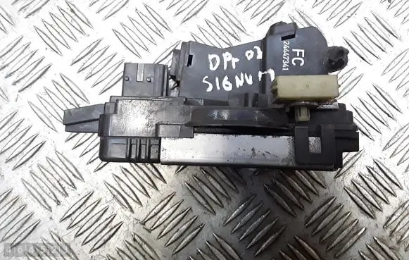 Opel Signum Front door lock 24447341