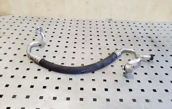Air conditioning (A/C) pipe/hose