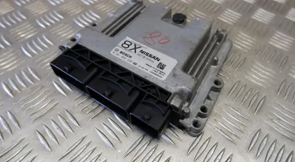 Nissan X-Trail T32 Engine control unit/module 23710HX44A 0281032229