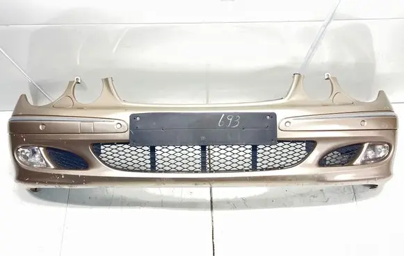 Mercedes-Benz E W211 Front bumper A2118800040