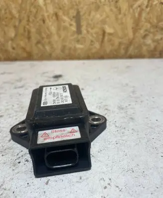 Mercedes-Benz ML W163 ESP acceleration yaw rate sensor 0265005267 0032829