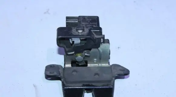 KIA Sportage Tailgate/trunk/boot lock/catch/latch 812303W000