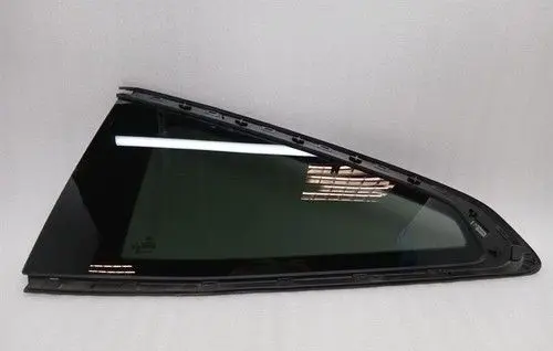 BMW M4 G82 G83 Rear door window glass 7482715