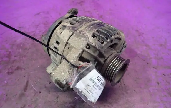 Opel Vectra C Generator/alternator 