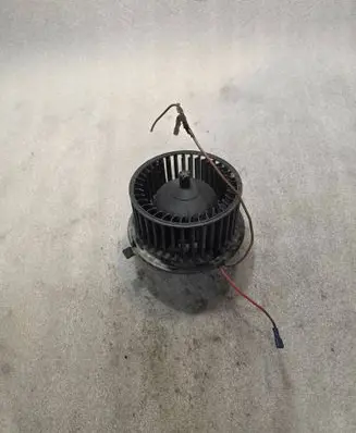 Volkswagen Golf III Heater fan/blower 1H1819021 HA4798