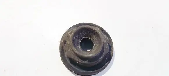 Volkswagen Polo Front coil spring rubber mount 1j0512149b