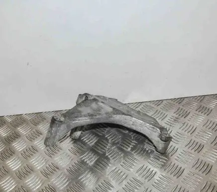 Audi TT TTS Mk2 Engine mounting bracket 03L199207