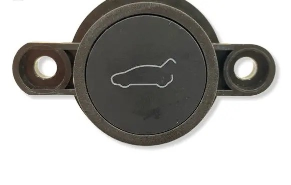 Tesla Model Y Tailgate/boot open switch button 150190700C