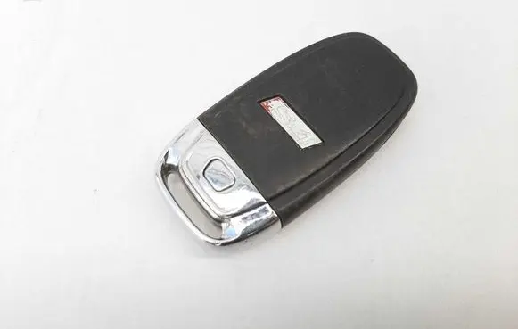 Audi A4 S4 B8 8K Ignition key/card 8T0959754AJ