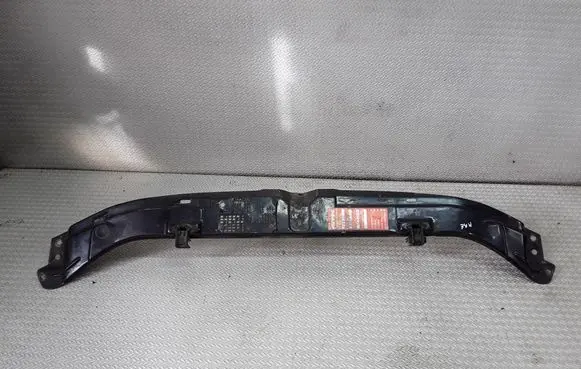 Mercedes-Benz E W210 Top upper radiator support slam panel