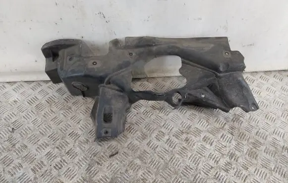 Mercedes-Benz S W222 Other engine bay part A2225240125