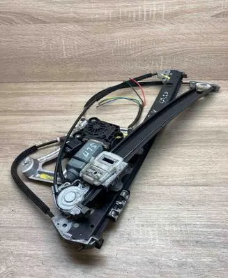 Mercedes-Benz S W220 Front door window regulator with motor A2207200346 0015409181 FrontLeftSide