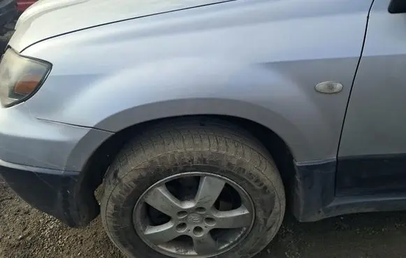 Mitsubishi Outlander Fender 