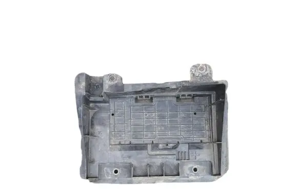 Battery tray