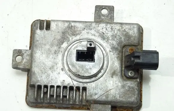Honda Accord Voltage converter/converter module 
