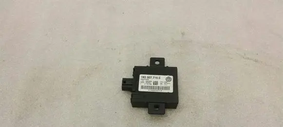 Audi A3 S3 8P Alarm control unit/module 1K0907719C