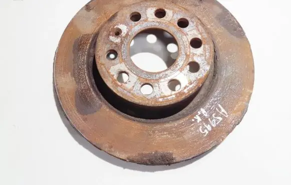 Skoda Octavia Mk2 (1Z) Front brake disc ventiliuojamas