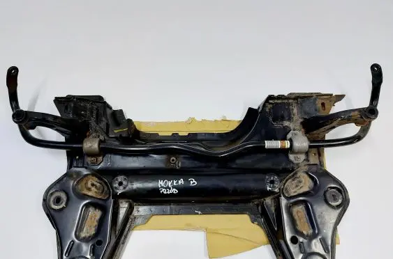 Opel Mokka B Front axle beam 9841458080