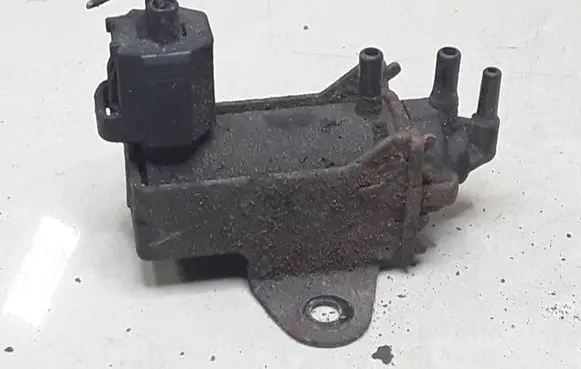 Jaguar X-Type Turbo solenoid valve