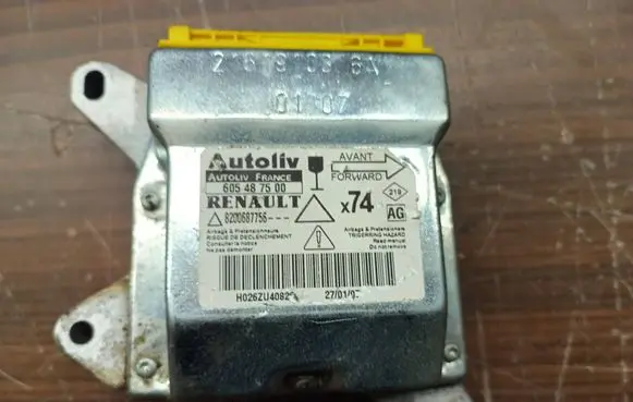 Renault Laguna II Airbag control unit/module 605487500 8200687756