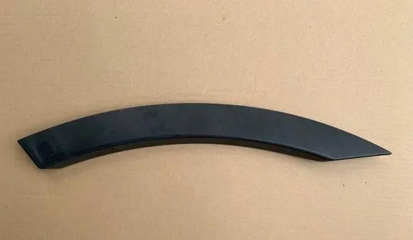 Land Rover Discovery 5 Front arch trim HY3216A333AE HY3M16A333AC