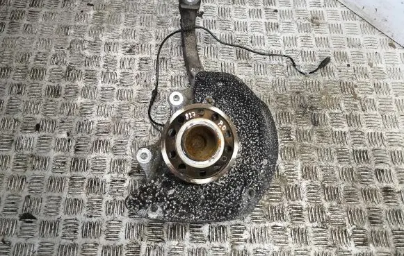 Mercedes-Benz E W213 Front wheel hub