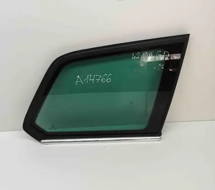 Volkswagen Golf VII Rear side window 5G9845298 43R006723