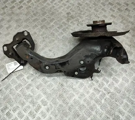 BMW X1 F48 F49 Rear wheel hub 8842879 6858086