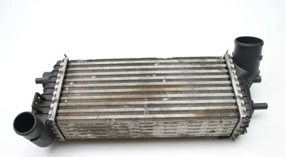 Ford Focus Intercooler radiator BV619L440CG