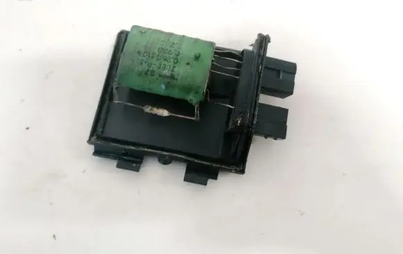 Audi 80 90 B3 Heater blower motor/fan resistor 3131090041 893959263