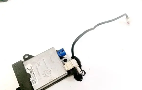 BMW 5 E60 E61 Antenna control unit 14404710 9134266