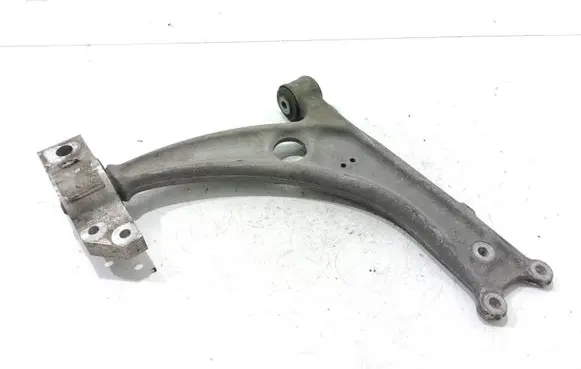 Volkswagen PASSAT B6 Front lower control arm/wishbone 3C0407153B