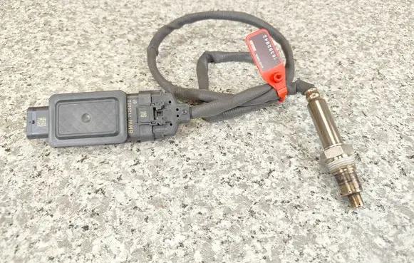 BMW X2 U10 Lambda probe sensor 7925852