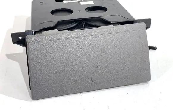Volkswagen Transporter - Caravelle T5 Cup holder 7H1857301