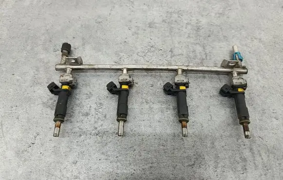 Opel Vectra C Fuel main line pipe 55353806