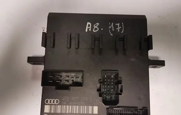 Audi A8 S8 D3 4E Comfort/convenience module 4E0907279L
