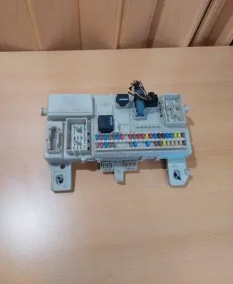 Volvo V50 Fuse module 31254903