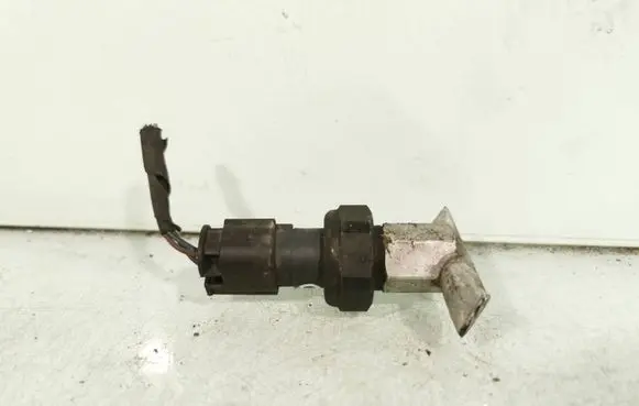 BMW 5 E60 E61 Air conditioning (A/C) pressure sensor 9141958 7113