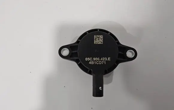 Skoda Kamiq Crankshaft position sensor 05C906423E 05C906423
