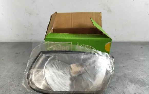 Opel Vectra B Front indicator light 086657
