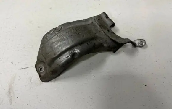Mercedes-Benz C W204 Heat shield in engine bay A2710900254