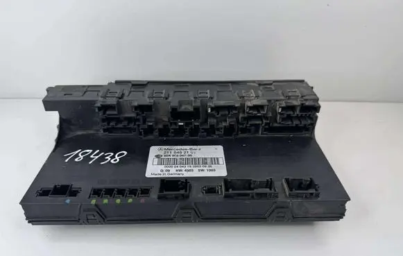 Mercedes-Benz E W211 Comfort/convenience module 2115452101 5DK00804750