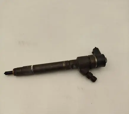 Volvo V70 Fuel injector 30750283 0445110251 477ZM55