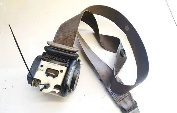 Citroen Xsara Picasso Front seatbelt B507744
